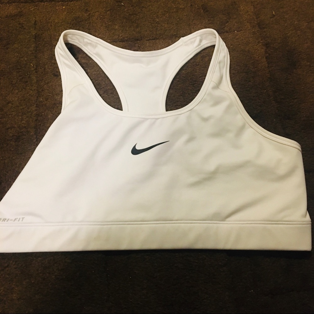 NWOT NIKE Dri-Fit Women’s White Sports Bra